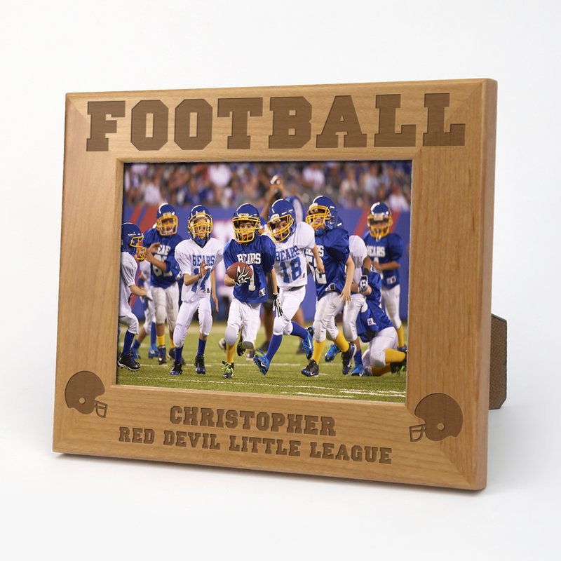 MonogramOnline's tweet image. Showcase your superstars shining moments in a personalized wood picture frame, now only $12.99! 

buff.ly/2EkV0ii
#mymonogramonline #personalized #pictureframe #baseball #dance #football #soccer