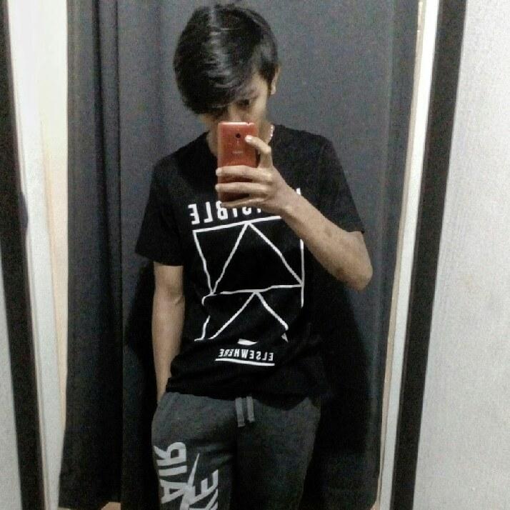 Come hangout with me on #BIGOLIVE bigo.tv/sid/2231519703…