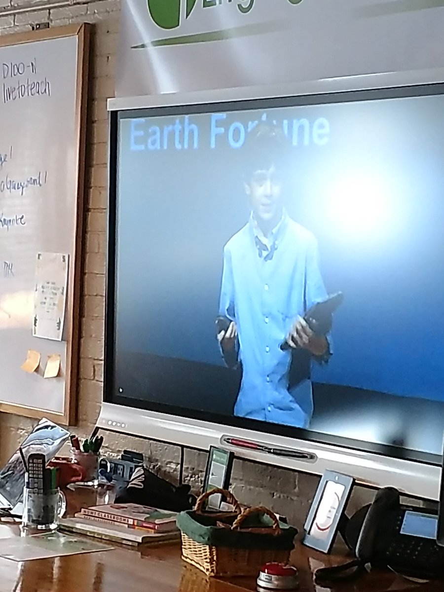 rmbtowner_tech's tweet photo. So much fun meeting with iSWAT AoK to reflect &amp; do some design thinking. Lots of good conversations. #D100Chat #icoachbsd100 #iswatbsd https://t.co/J5bTneLj5w