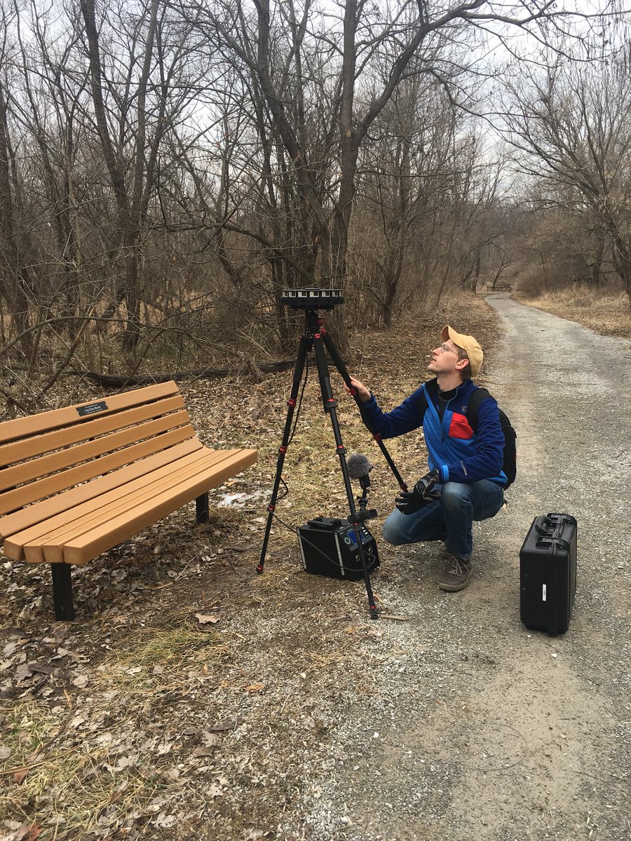 SarahMidMO's tweet photo. Love watching creators create. #positivity #googlejump @McGinnisKC https://t.co/D2vRZbyJWQ