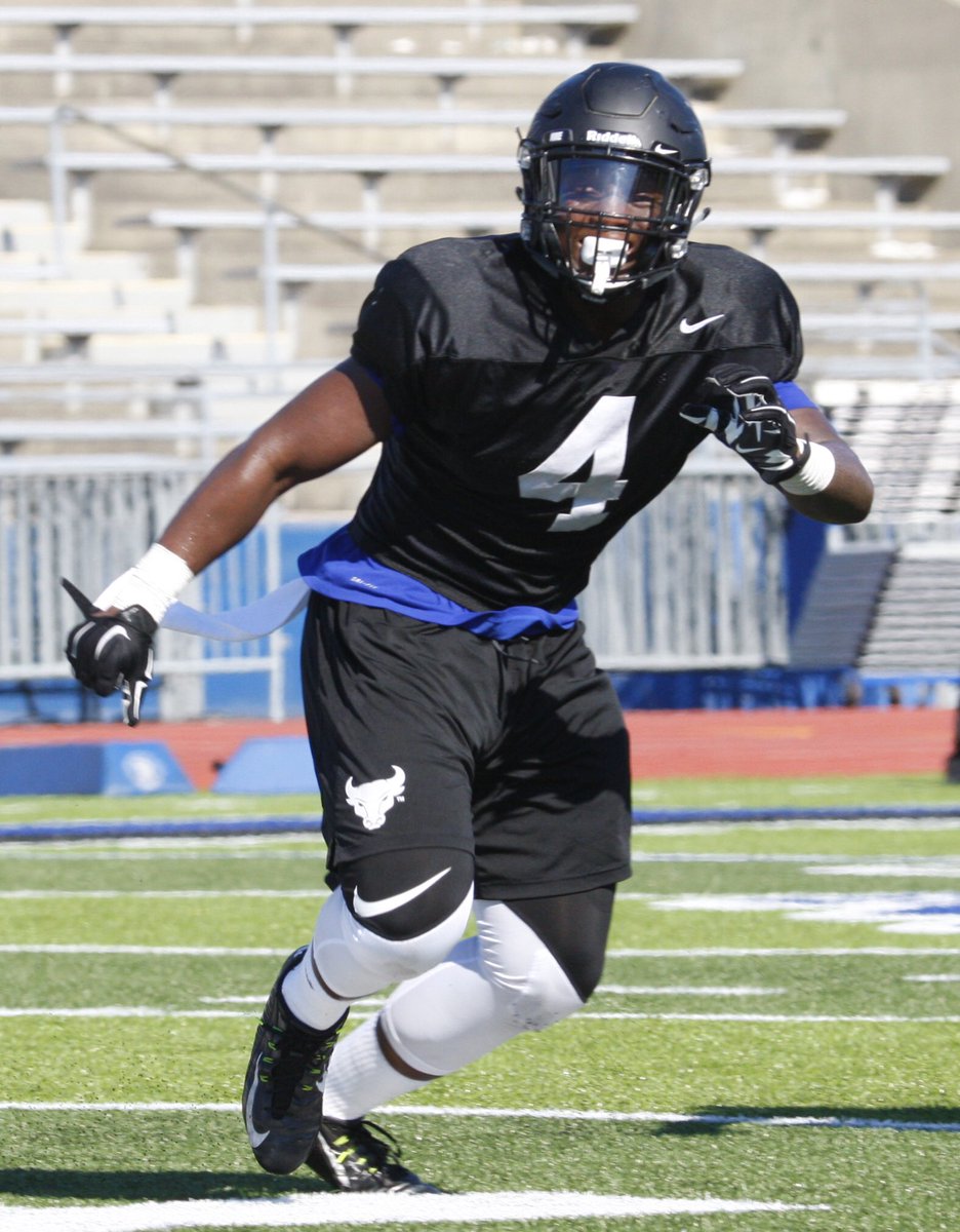 🚨BYE WEEK🚨 Buffalo linebacker Khalil Hodge getting extra reps in preparation for #4 SJSU next week