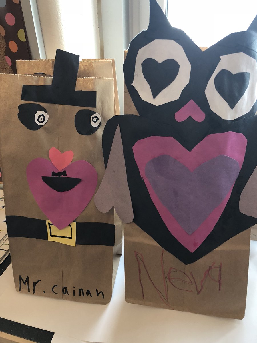 3wlittlefalls's tweet photo. Preparations for the day of love are complete, which we will officially celebrate on Thursday - spending tomorrow @WildwoodCA #outdoored #prepareforthemelt #extrasocks #extramitts #dayoflovesurroundedbynature https://t.co/aseiwVlPzL
