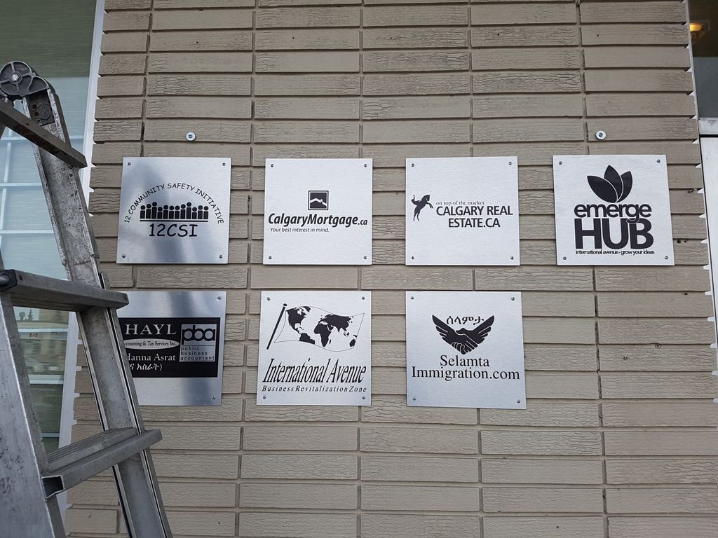 We're officially moved in. Come visit us and all of our wonderful partner organizations and local businesses at 3515 17 Avenue SE. Hope to see you soon :)

#ILoveForestLawn #OurPeopleWelcomeYou #IntAveBRX #InternationalAvenue

<a href="/AKMON17/">Alison Karim McSwiney (she/her)</a> <a href="/TwelveCSI/">𝟏𝟐 𝐂𝐨𝐦𝐦𝐮𝐧𝐢𝐭𝐲 𝐒𝐚𝐟𝐞𝐭𝐲</a> @momentumcalgary @ThriveCalgary