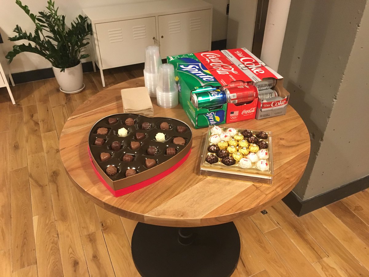stegel36's tweet photo. #dcuxleaders #creatinglove. Bringing together great minds to talk about environments for great UX teams. It starts with chocolate https://t.co/OKCiblAREh