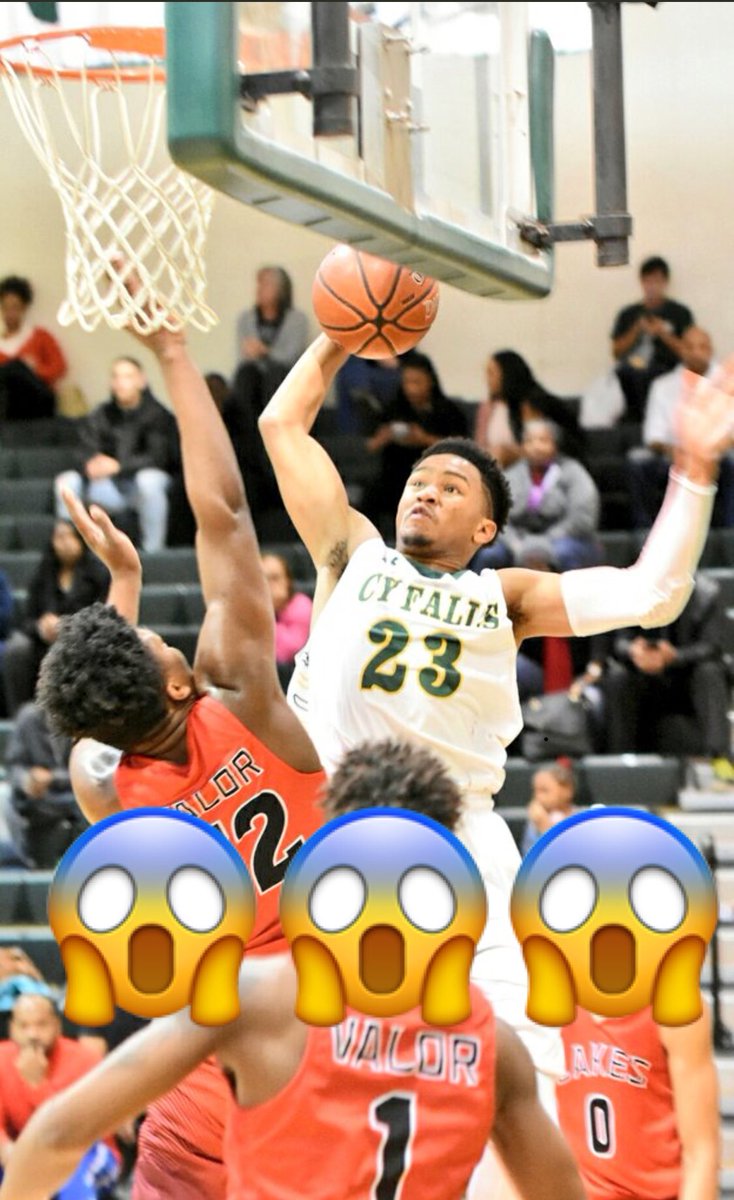 TheDuckManX's tweet photo. This is one #TUFF look @Nhawk24_ ! HO-MY-GAWD! #DontDoThemBoyzLikeThat #Posterized #GotEm #RepeatSZN #DistrictChamps #CyFallsHoops #AnotherVictim #TheyGonLearnToday https://t.co/tPjTxgKlgK