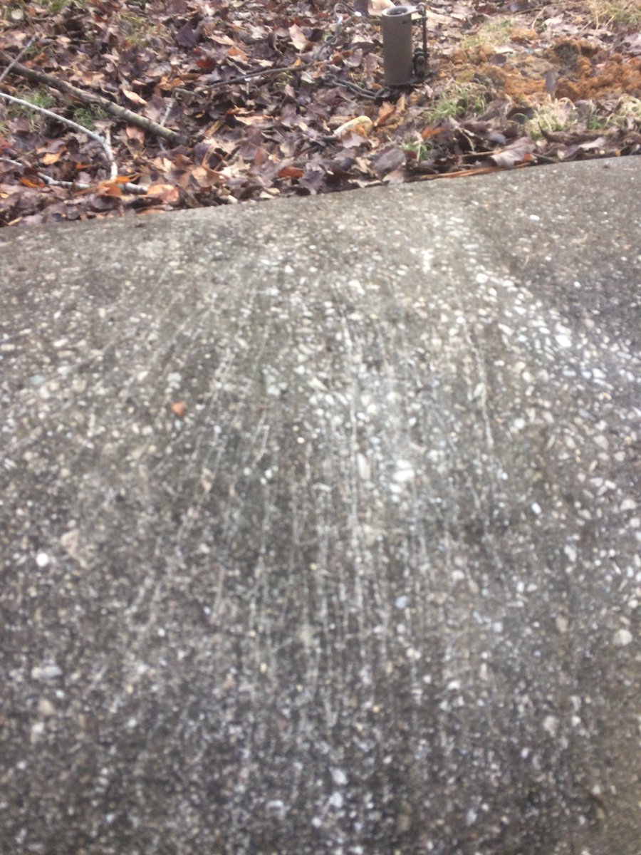 Think I’ll definitely have a coon in this set tomorrow, bunch of claw marks where they’re climbing over the pipe and its a stream crossing!!