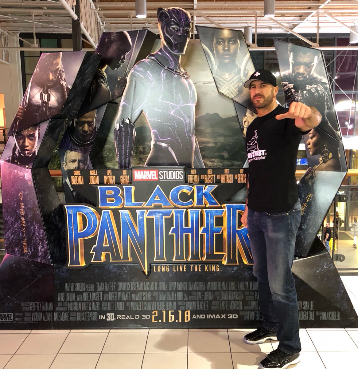 Had a chance to see an advance screening of #BlackPanther. I won’t spoil anything, just go see the movie and make sure to stay until the very end... it is #TheBar @marvelstudios
