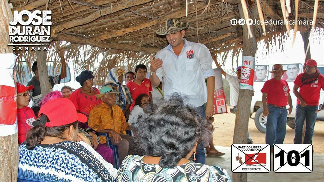josedurancamara's tweet photo. Aquí estamos, en la Alta Guajira,dónde el cielo se confunde con el mar y con la riqueza de nuestros indígenas, la misma en la que no escatimaré esfuerzo por defender sus derechos. Comunidad de Cacería#L101
#transformación 
#renovaciónpolítica https://t.co/JMZxnaR3ac