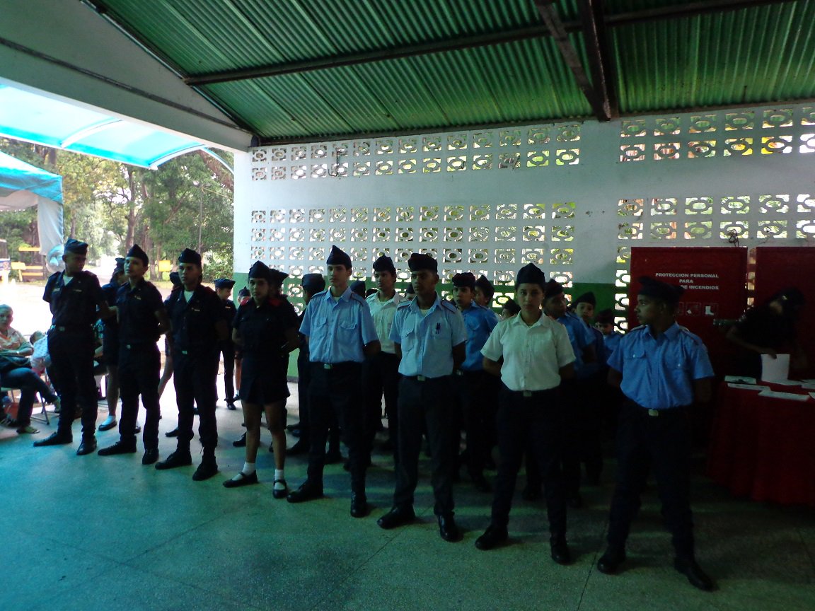 #Rumbo41AñosBUC: la Brigada de Bomberitos de <a href="/bomberuc/">Bomberos de la Universidad de Carabobo</a> lleva el nombre del Coronel Atanasio Girardot prócer de la Independencia fallecido en la Batalla de Bárbula el 30-09-1813