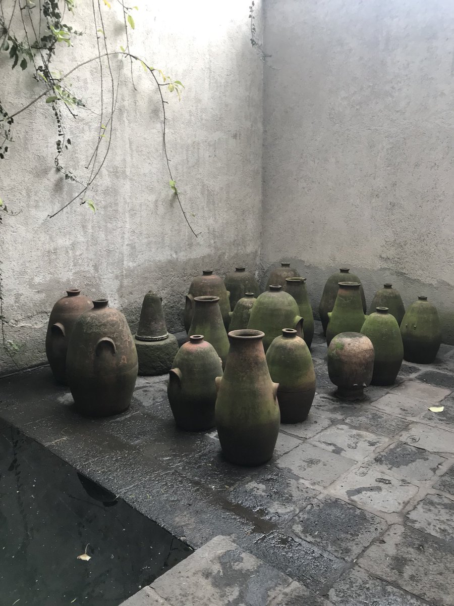 casadosantapau's tweet photo. #CasaTaller #LuisBarragan #imprescindible #CiudadDeMexico #archilovers #architrip #ArchitectureMeMakeHappy https://t.co/Iuwax6Rzrw