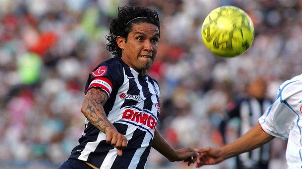 Jesús "Cabrito" Arellano sigue prófugo de la justicia tras denuncia por  abuso sexual. https://t.co/e9a7EmAZ7Q