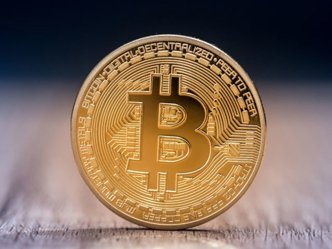 LondonBitcoinUK's tweet photo. Bitcoin for sale in London, UK. Cash, bank transfer and escrow available. DM for rates and more info #bitcoinlondon #londonbitcoin #btclondon #londonbtc #bitcoinuk #bitcoinforsale #cryptocurrency #bitcoin #bitcoinseller #ukbitcoin https://t.co/VuFeNBALUm