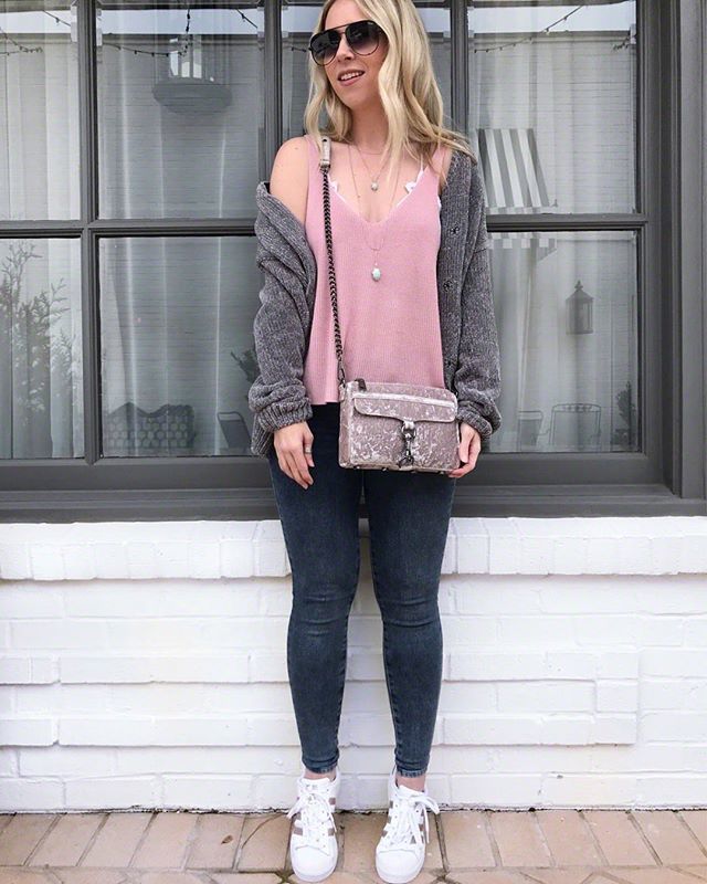 11thGorgeous's tweet photo. Exciting announcement is happening on @doubletakedisney! Make sure you’re following! 🎉 It’s also our YouTube birthday anniversary!! ❤️ https://t.co/WaQ93pilEb #liketkit #alabamablogger # #LTKitbag #LTKshoecrush #LTKunder50 #LTKbeauty #affordablefashion https://t.co/u9Bflcn7y0 https://t.co/tEJmVcB2Yy