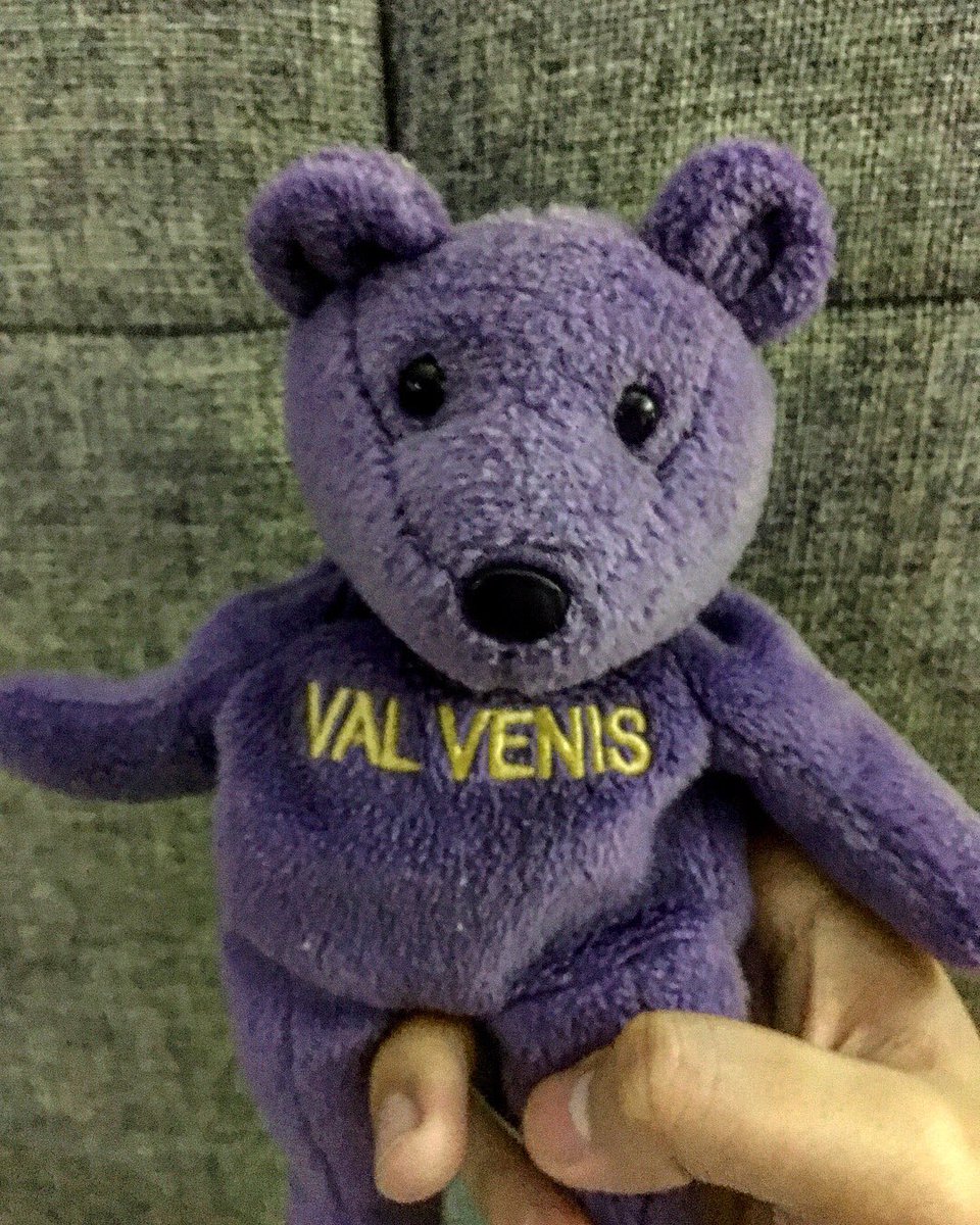 TheKenWarren's tweet photo. Just in time for #ValentinesDay... 💘💝🖤💜💞who’s lucky (and frisky) enough to get a hold of my #BigBearbolski? #THAT
#withFNfilter (obvs)
@ValVenisEnt https://t.co/tcUwJ9KA0K