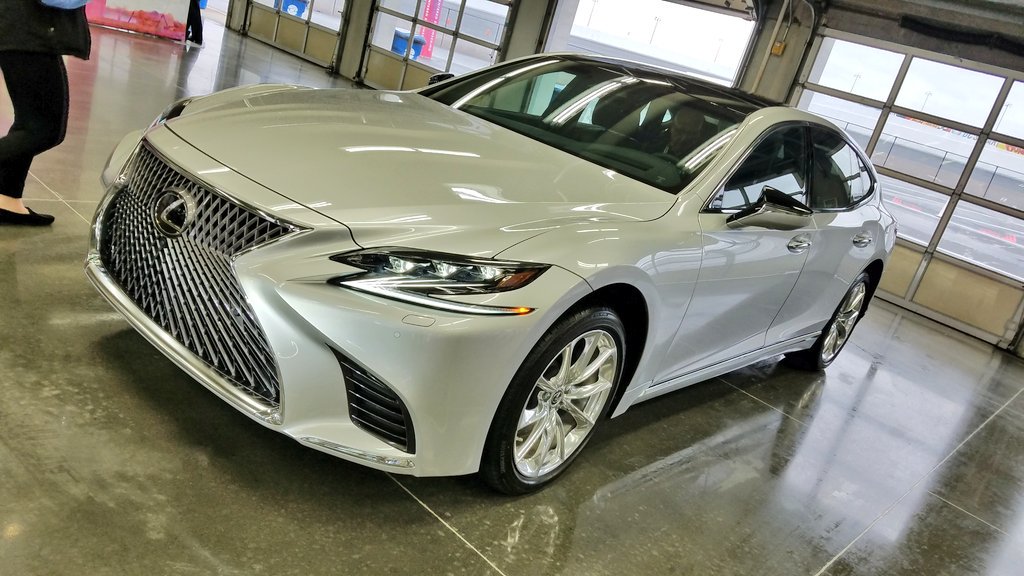 brockfrady's tweet photo. #LexusLS #amazinginmotion @Lexus https://t.co/I98Oev2NyL