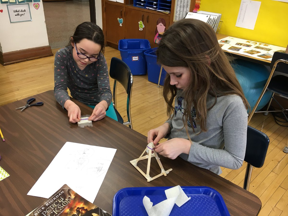 petersen4th's tweet photo. Behind the scenes peek at February’s design challenge 👀#ogdenavenuepanthers https://t.co/KIN7n6pX8J