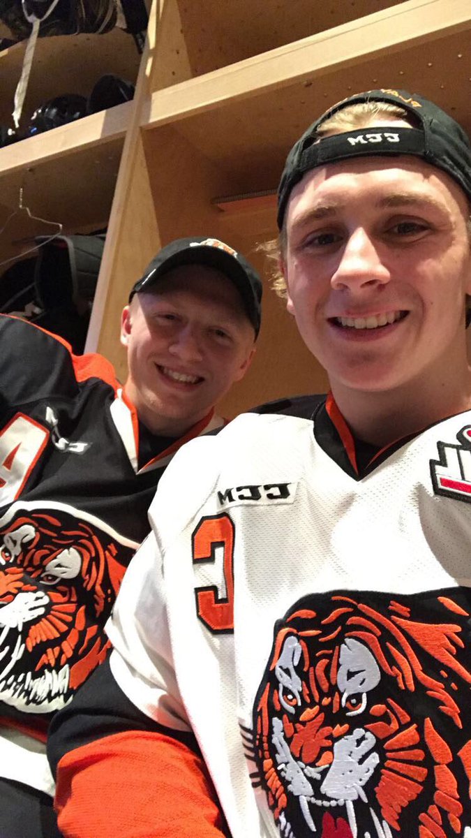 Friends become enemies. Looking forward to the  <a href="/tigershockey/">Medicine Hat Tigers</a> skills comp. tonight!