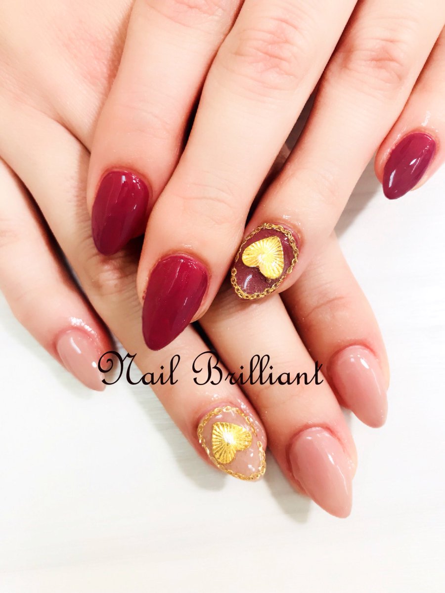 ネイルサロンnail Brilliant Ar Twitter ハッピーバレンタイン ハートネイル Brilliant Azusa アシンメトリーカラー ハートコイン チェーン ボルドー ベージュ 河内長野市 千代田駅 駅近 徒歩秒