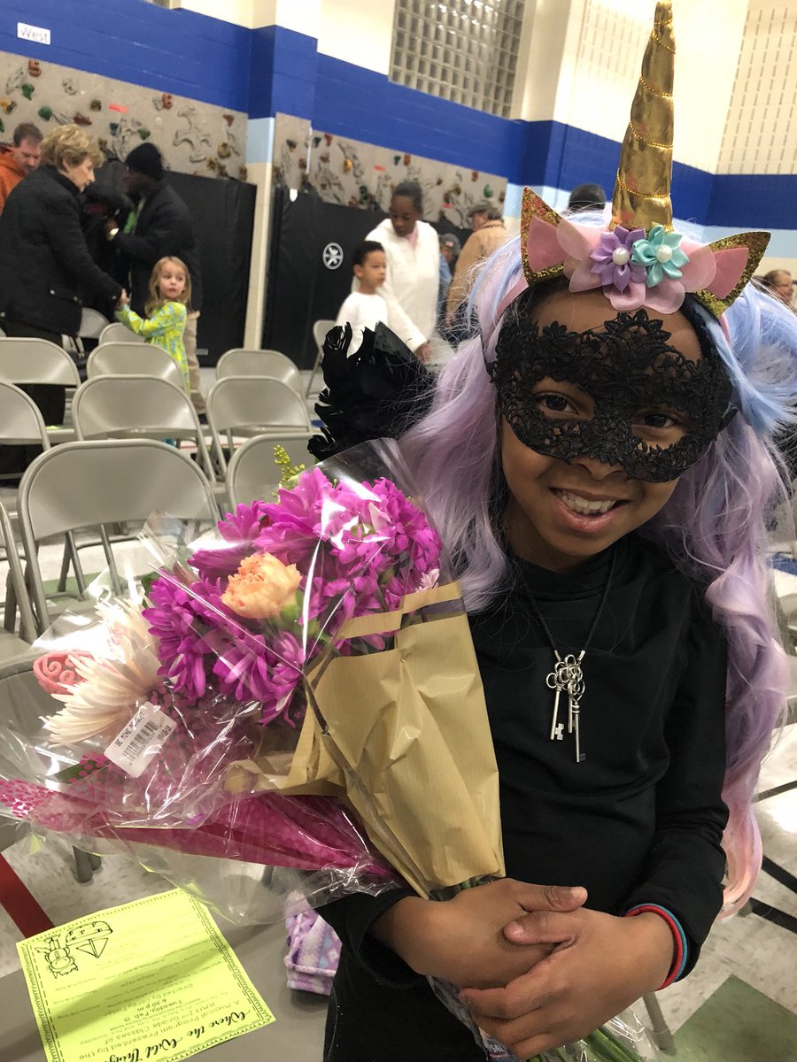 AshleyWashEDU's tweet photo. Thank you @HaggarMusic  for an awesome show! We had a blast at tonight’s 2nd grade musical! Great job Ms F #rmhmariners @HaggarMariners @Haggar2nd @brittainka #wildthings 🎭🎼 https://t.co/7yMlnT6iwe