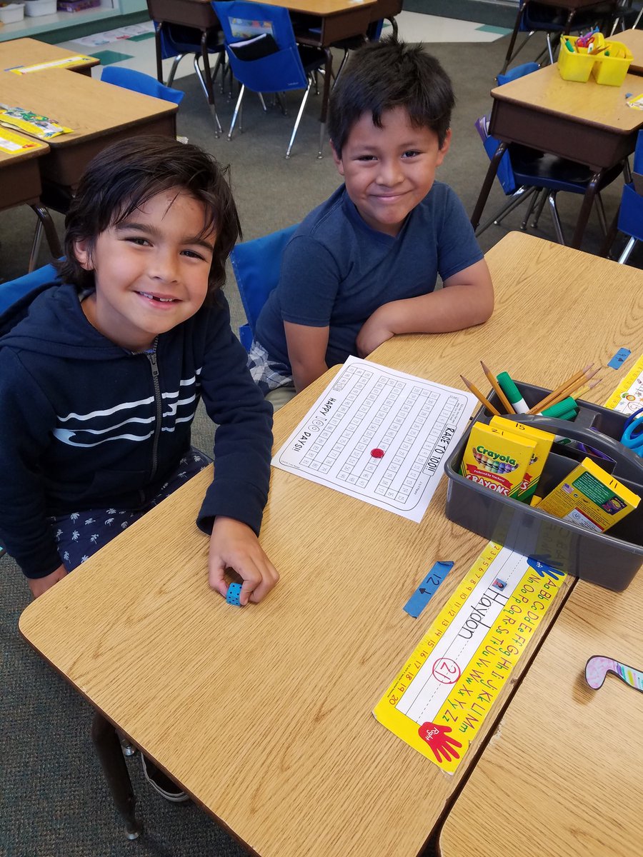 ramir145's tweet photo. A glimpse into our 100th day of school activities #100dayssmarter #knowledgeableStudents @noelalvindunn https://t.co/SxthG5Hc07