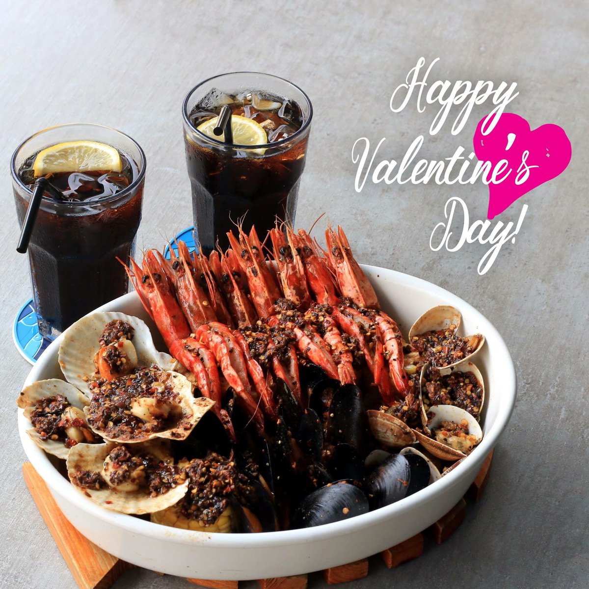 FishnCoMY's tweet photo. Happy Valentine's Day everyone! 

Celebrate this special occasion by dropping by any Fish &amp; Co. near you and indulge in all the seafood you can. We hope to see you soon! 

#fishncomy https://t.co/xHTtRq1g9B