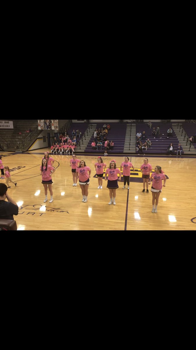 sburghscheer's tweet image. PINK out at tonight’s home game with our clinic kids! 💗🏀🏆
