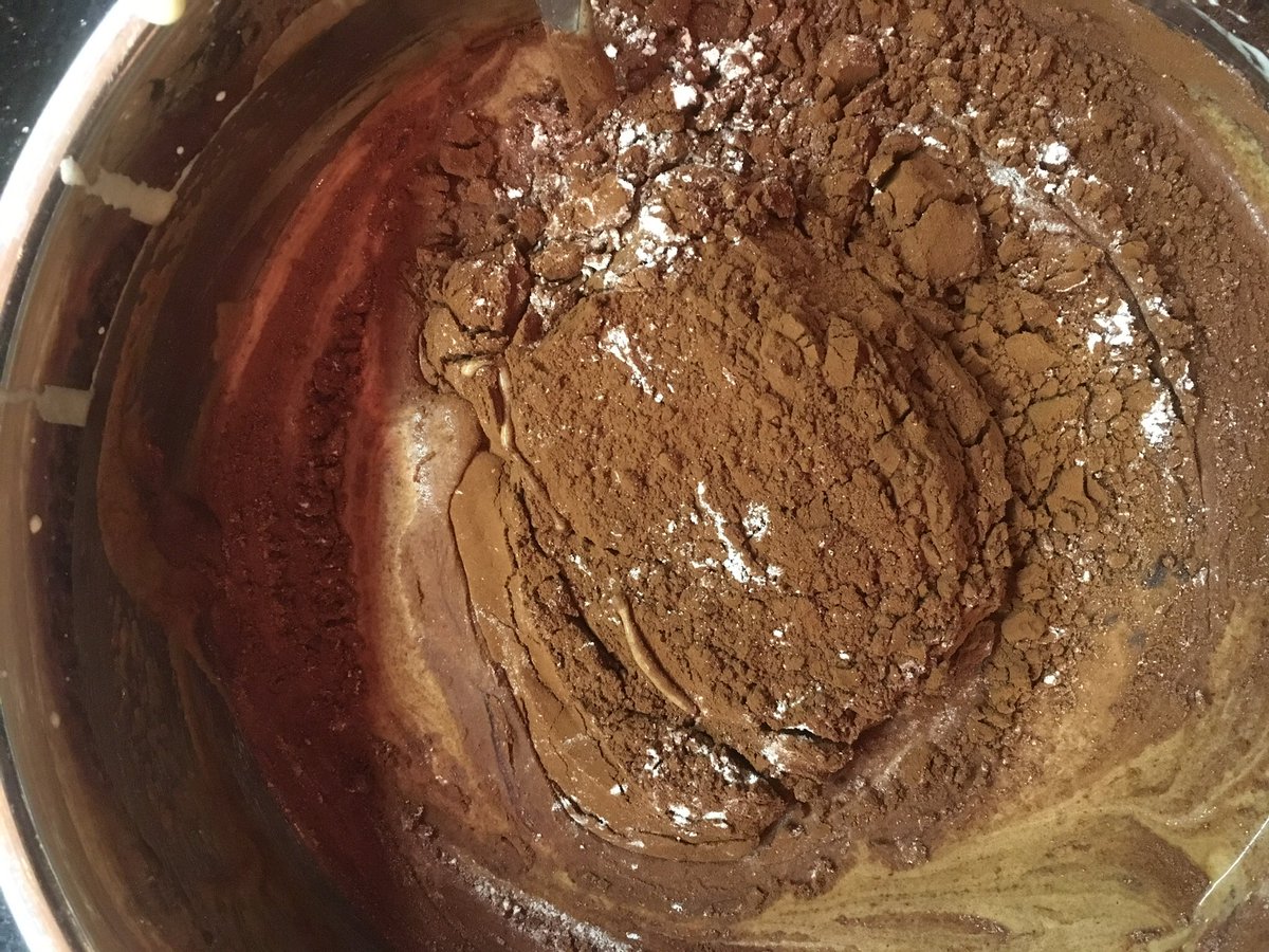 #Brownies #lovechocolate #homemade #delicious <a href="/sophieholdcroft/">Sophie Holdcroft</a> <a href="/GailRenard/">GailRenard</a> <a href="/Glamorama81/">JLockham</a> <a href="/NappyValleyNet/">NappyValleyNet</a> <a href="/Tess_Barrett/">Tess Barrett</a> @grayblether <a href="/AllanFuller149/">Allan Fuller</a> <a href="/WandsworthPark/">Wandsworth Park</a> <a href="/LPropertySouth/">LPropertySouth</a> <a href="/hamptons_putney/">Hamptons Putney</a> <a href="/poppyscupcakes/">Poppy's Cupcakes</a> @PopintoPutney <a href="/PutneyBakeClub/">Putney Bake Club</a> <a href="/PutneyBells/">Putney Bells</a> <a href="/PutneyHive/">Putney HIVE</a> <a href="/TandT_SW15/">Tantrums & Tiaras</a>