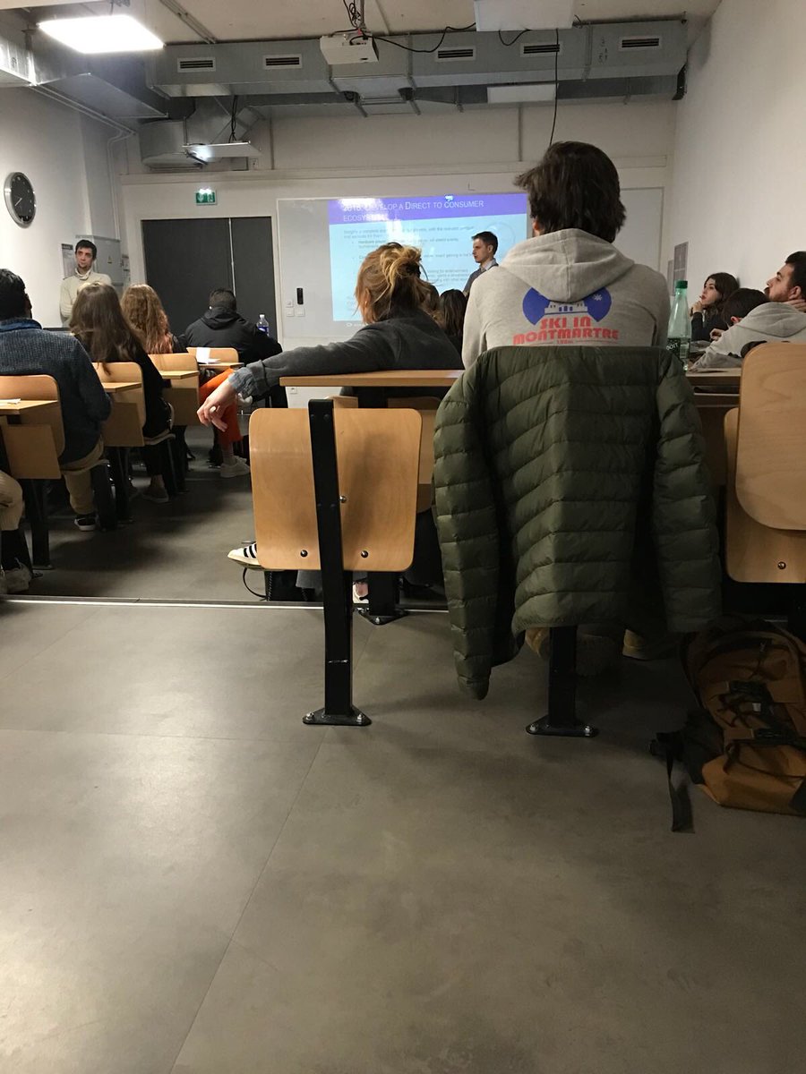 C’est parti pour le week-end challenge Asmodée sur la création d’une nouvelle plateforme digitale  avec les étudiants de <a href="/EcoleLISAA/">LISAA</a> Archi &amp; Design <a href="/AsmodeeDigital/">AsmodeeDigital</a> #lisaa #paris #architecture #design #school