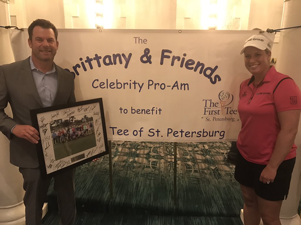 TheVacationDR's tweet photo. What an amazing fundraiser @diamondresorts #Ambassador and recent @PureSilkLPGA #Champion @Brittany1golf hosted today for the @FirstTeeStPete. We were honored to help this great cause! Golf is a great vehicle to teach children and young adults valuable life lessons. #DRIGolf https://t.co/IPBTzsYcNv