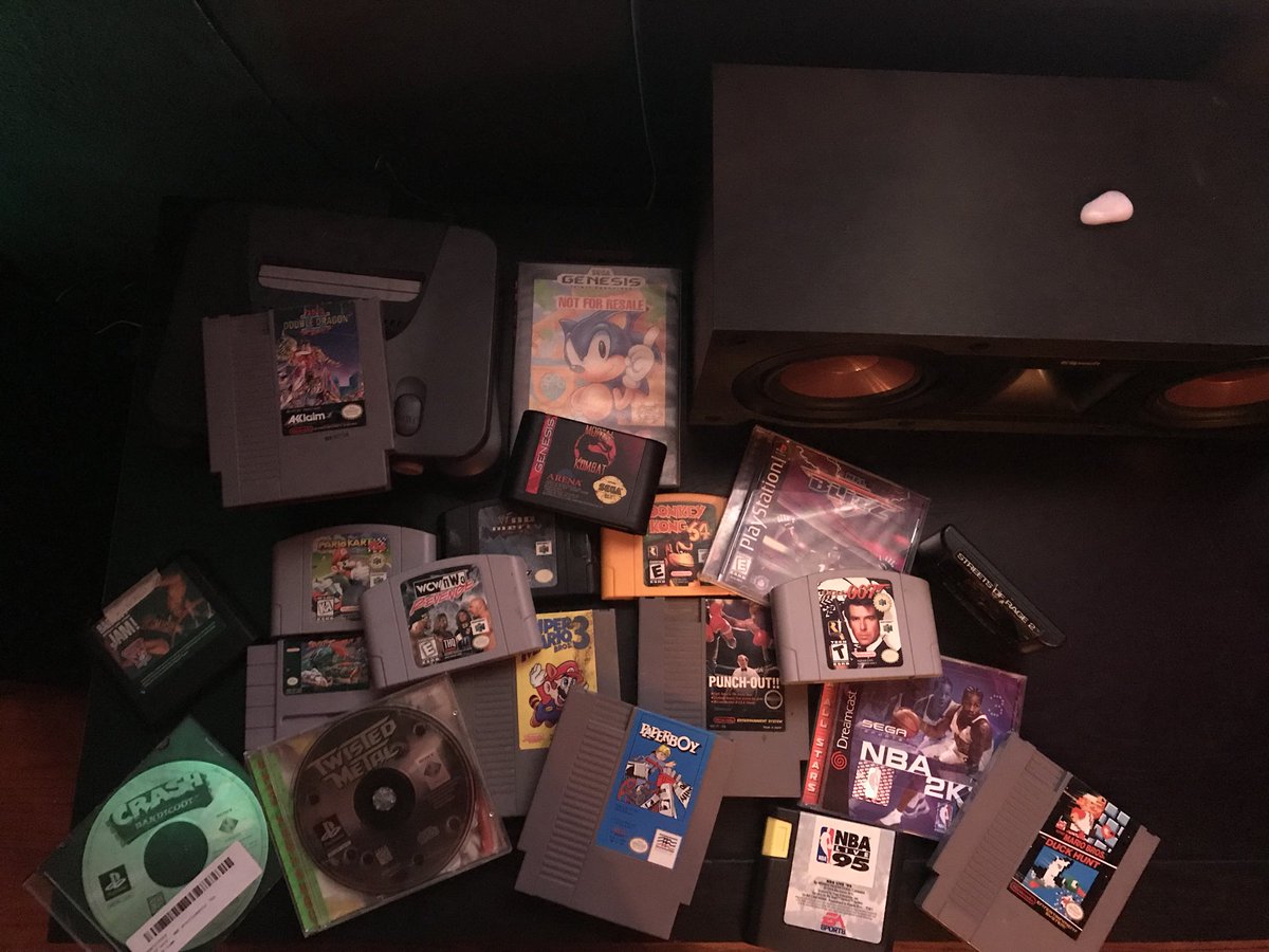 ronnienotch's tweet image. Looking forward to retro weekend with the family. 

#NotEvenHalf #ABACABB