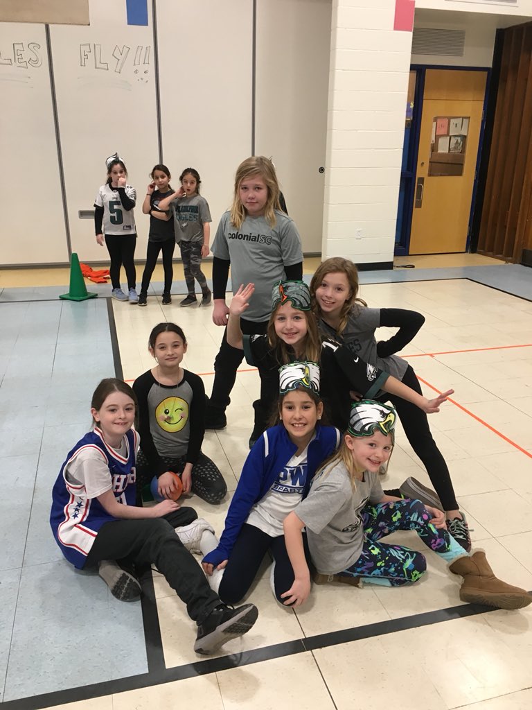 RP_CSD's tweet photo. Showing our Eagles spirit https://t.co/aCHSLQjnbp