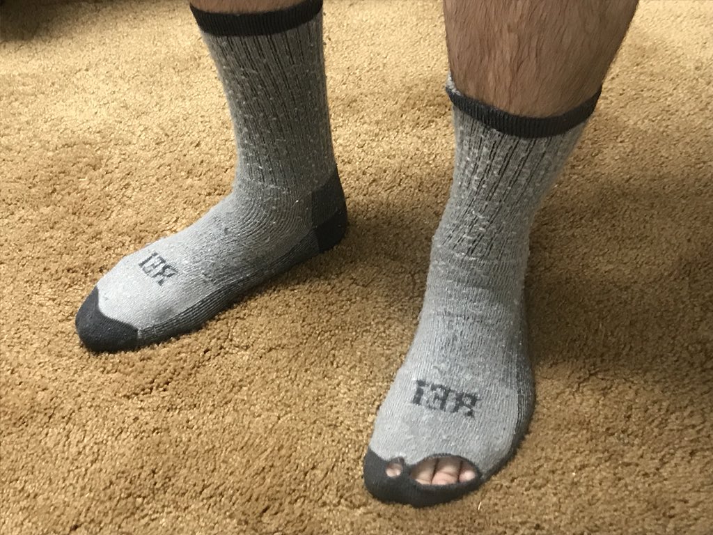 reefknot's tweet photo. @mirandayaver Yikes. Holes in socks are easier to fix. https://t.co/JXzGM7YFe9