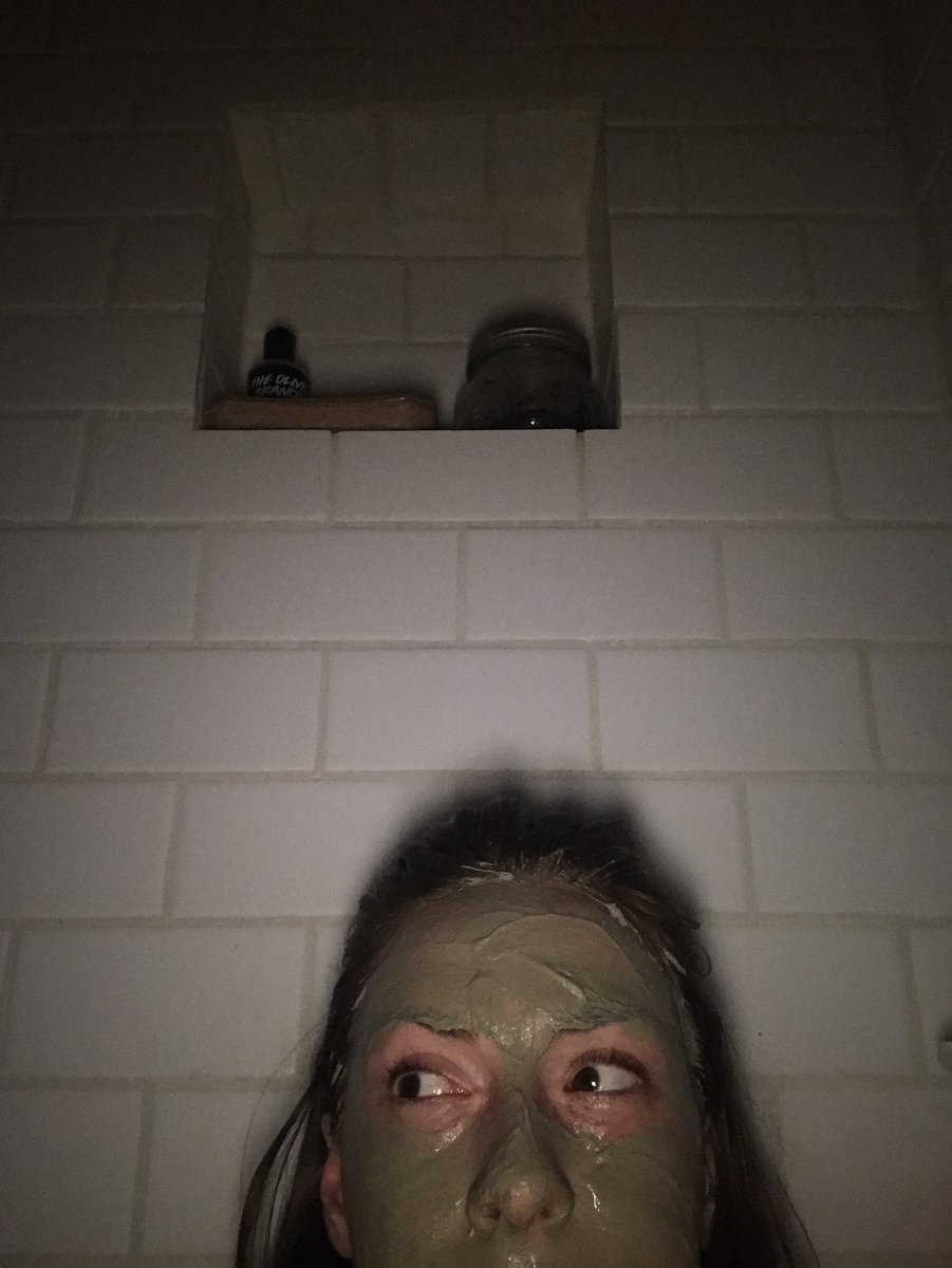 ColeSig's tweet photo. When you discover you BFFs lux ass bath options... 
Me: I live here now  
@jeannedemerise https://t.co/SjGMaj42ZP