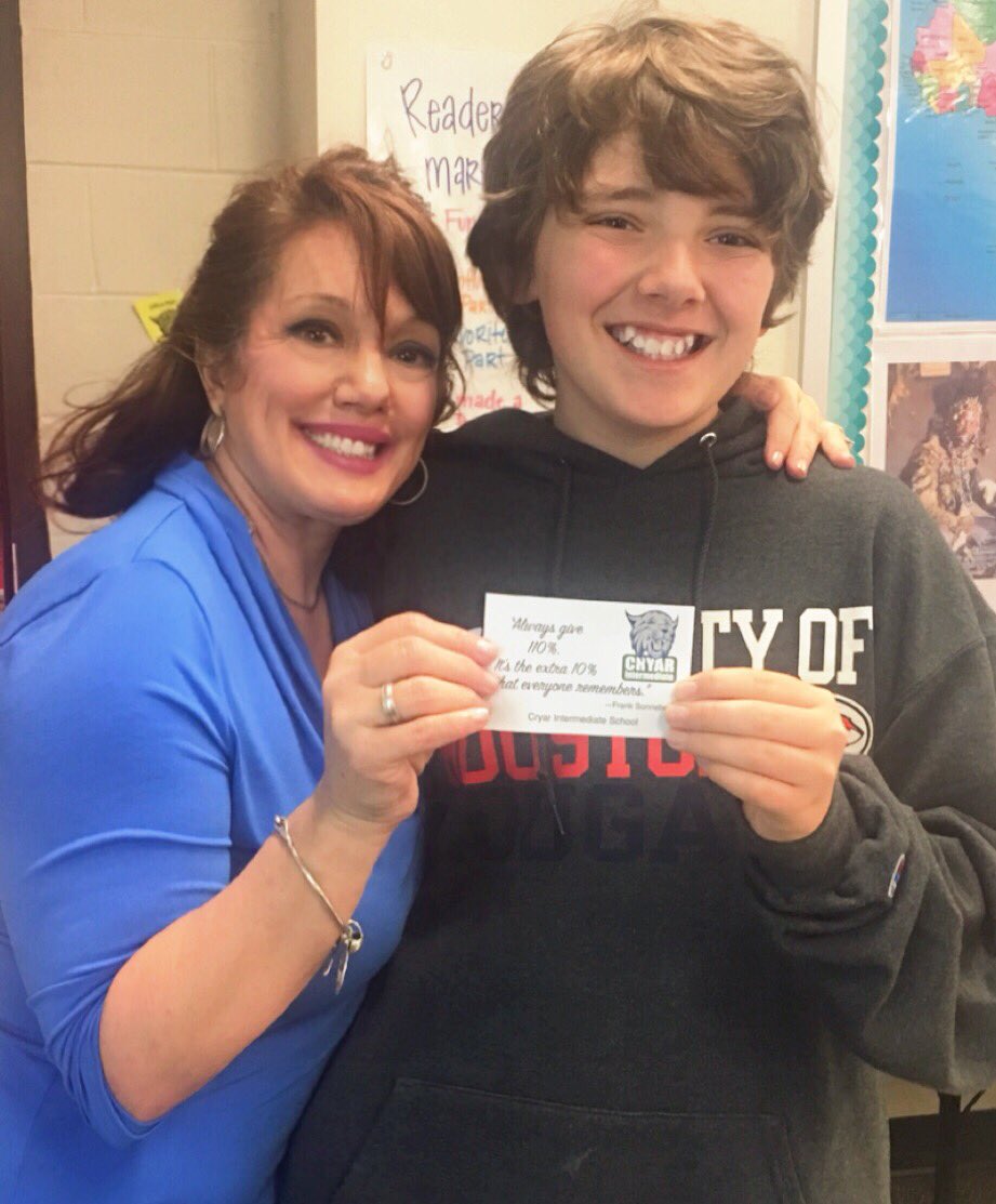 faerlee_knox's tweet photo. So proud of this amazing Cryar Cat...he is so hard-working, caring and helpful! #cryarisGREAT https://t.co/OV2TzBSJH1