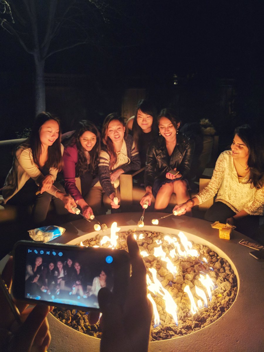 andygraphy415's tweet photo. #etsv #houseparty #WomenInTech #sapsv #siliconalley #bayarea #opportunity #cheers https://t.co/vzaYsZKkZ4