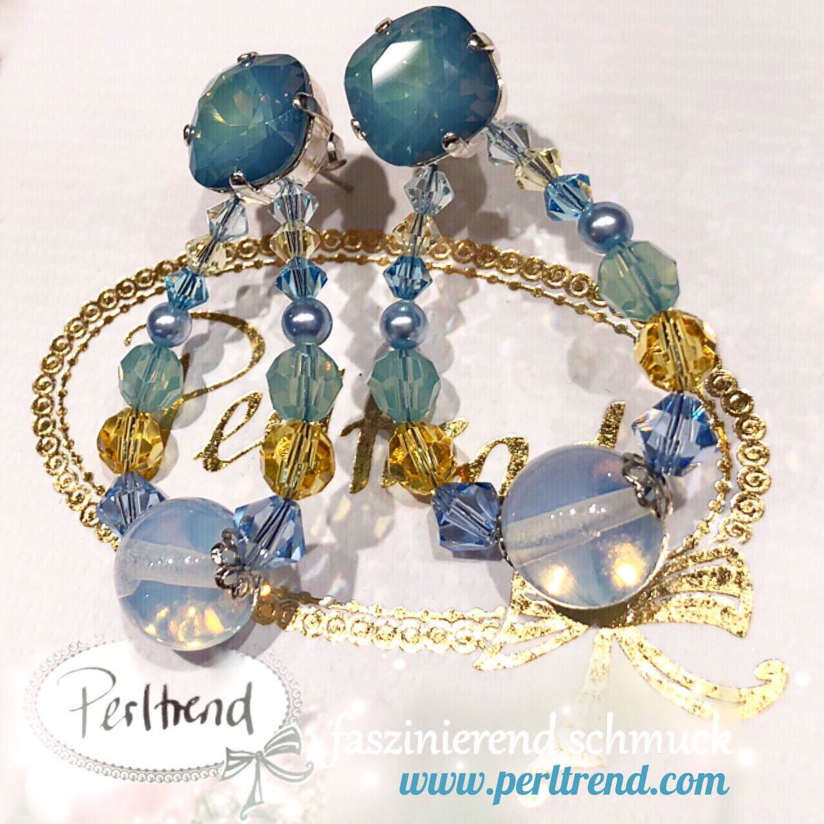 Perltrend's tweet photo. After Blue Moon Goodnight 🌝
Ohrstecker Blue Moon Light mit Swarovski Crystals und Pearls, Edelstein Mondstein - Fassung versilbert ✨🌙
#perltrend #luzern #schweiz #schmuck #jewellery #earrings #ohrringe #fashion #gemstone #crystals #moonstone #moon #blue #goodnight #photo https://t.co/ADteLDYaSM