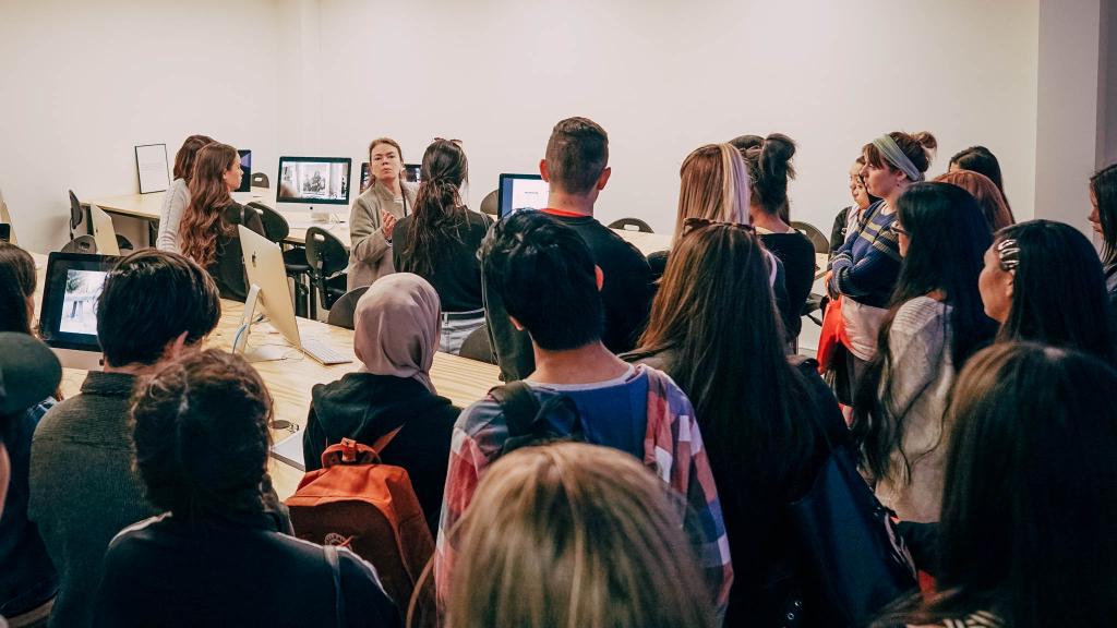 First day back starts this coming Monday the 5th of January! We missed all of our students during the holiday period, can't wait to see where 2018 will take their creativity 😁 
#EndOfTheHolidays #NewBeginings #BringOn2018 #RafflesSydney #StartOfCollege