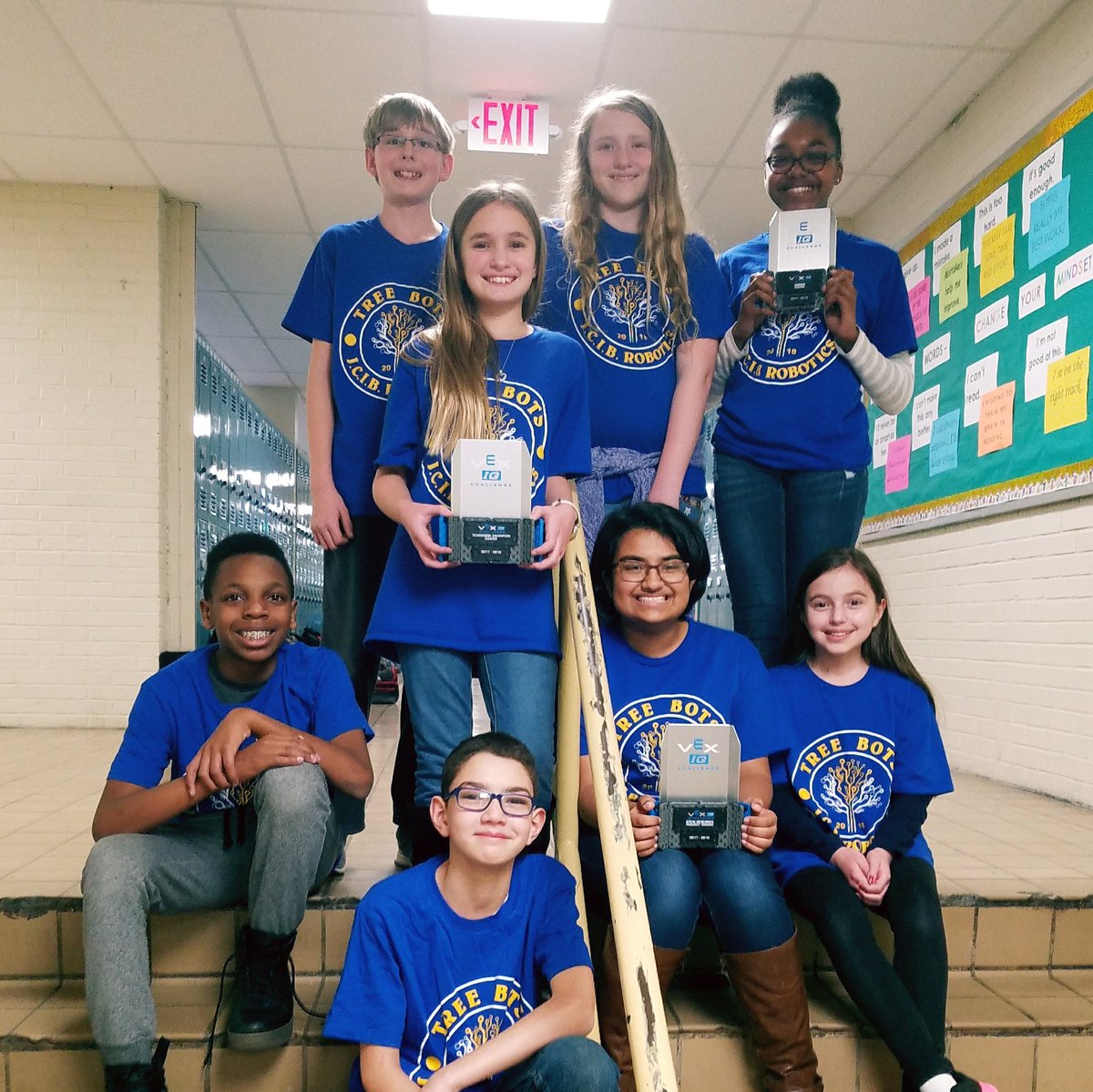 JCIBROBOTICS1's tweet photo. #NewProfilePic https://t.co/GTbE1067FC