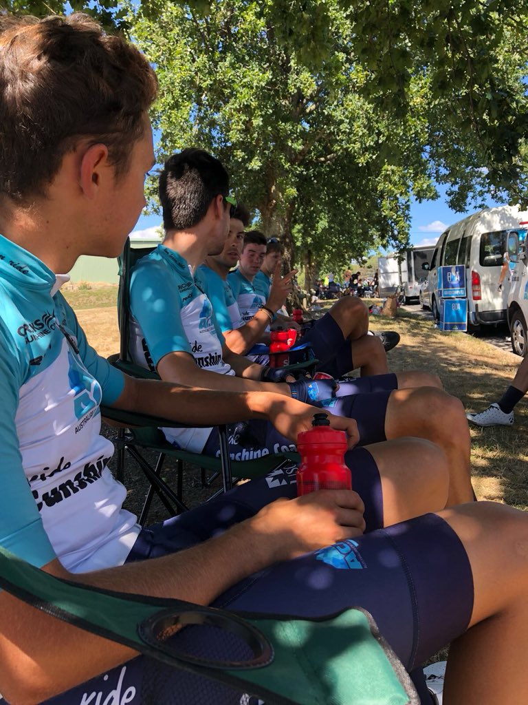 208km and 5 hours later, these legends taking a break after a solid day on the road 👊👌 #SunTour SunTour #JHST <a href="/HeraldSunTour/">Jayco Herald Sun Tour 🚲</a>