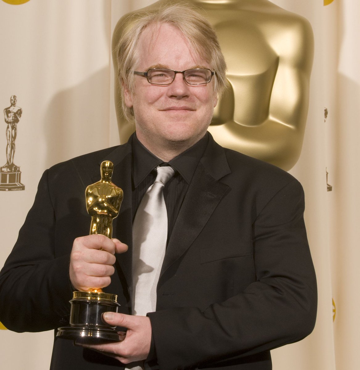 deathbyhibachi's tweet photo. American entertainer #PhilipSeymourHoffman died of a drug overdose #onthisday in 2014. 

#otd #AcademyAward #GoldenGlobe #actor #director #producer #Hollywood https://t.co/hLlKvO2bT0