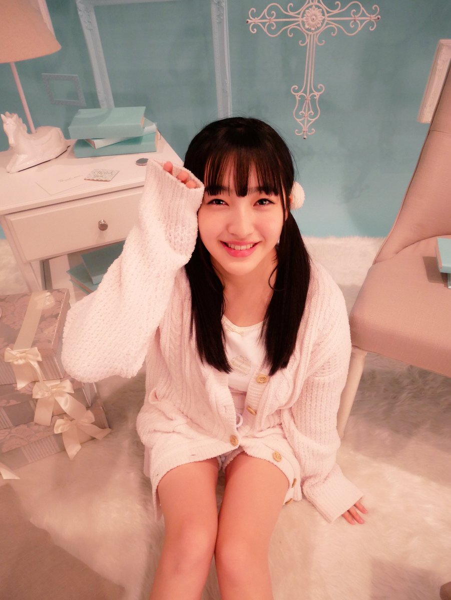 yosshi　　田島芽瑠セット ツインテールの日