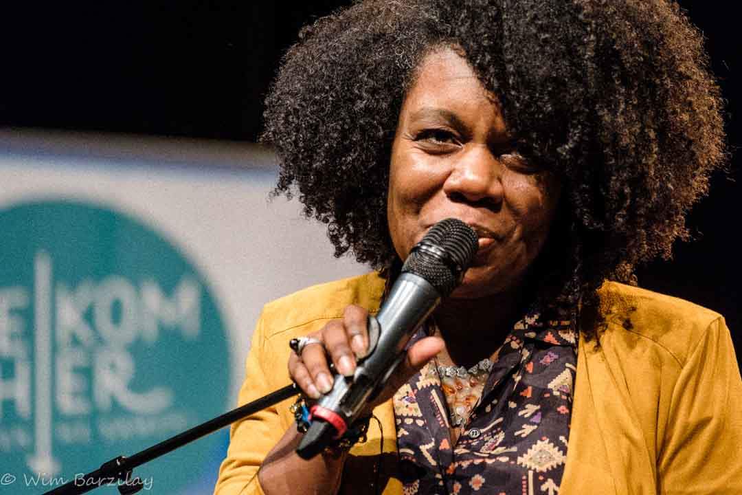 Presenteren is mijn passie. #SonyaSpreekt #storyteller #roots #zichtbaarheid #hoezostillemigranten #rotterdam