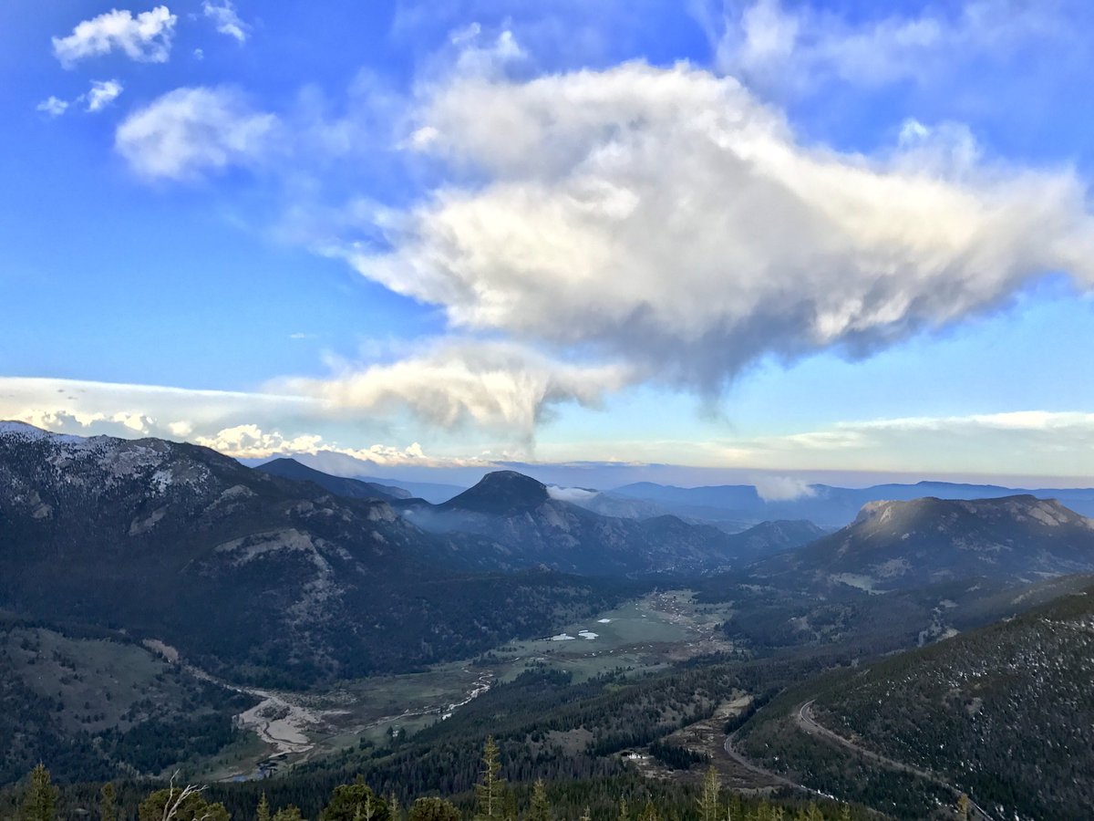 ExplorLocalLife's tweet photo. RT @ExtremeRVing "Yep, done a few of these...#TrailRidgeRoad @rockymountainnp is one of our favorites recently. #ExtremeRVing #RVing #RVLife https://t.co/Cjhe4MN1tw"