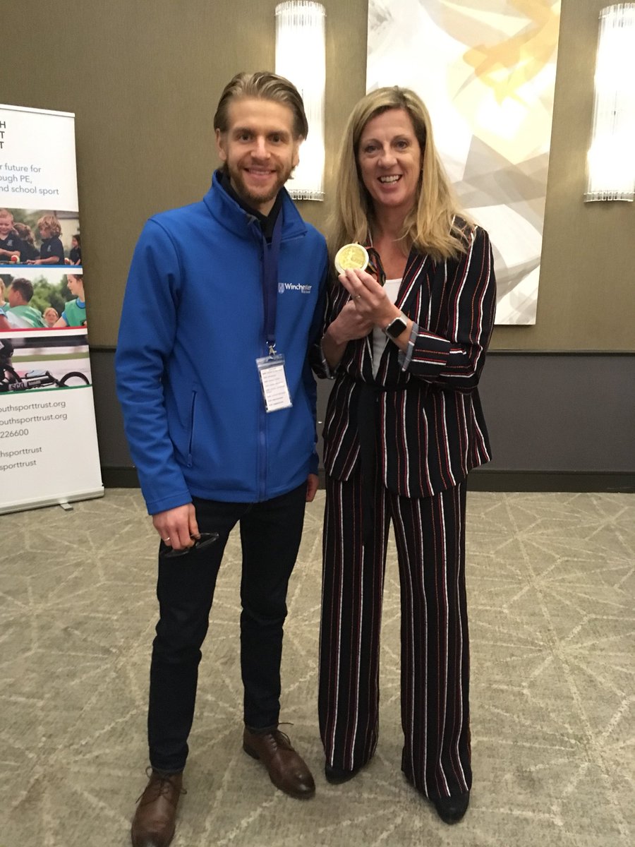 ActiveWinch's tweet photo. Great to meet @SallyGunnell at the #HampshirePEConference 🥇 looking forward to the workshops this afternoon #PE #Sport #PhysicalActive #Education https://t.co/8jrbzC2DcV