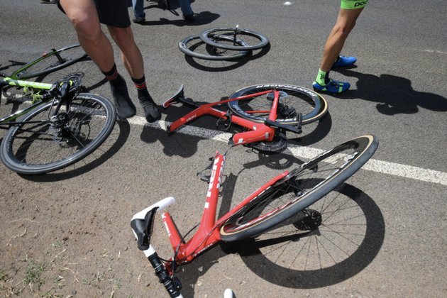 cyclingweekly's tweet photo. Trek-Segafredo rider's bike snapped clean in half in Herald Sun Tour crash | https://t.co/O66mQ98RbO https://t.co/uwzNbCTb0G