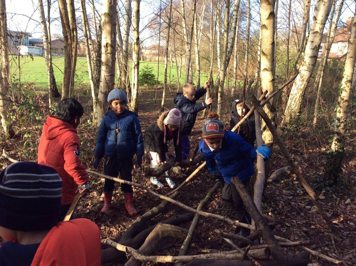 BroadOakPS's tweet photo. Awesome teamwork from 3C today! #forestcrew https://t.co/4D4Ob21QFZ
