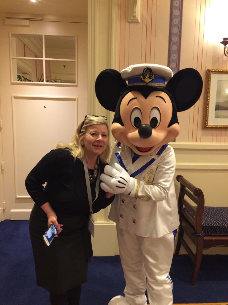 SharpeFay's tweet photo. When you meet one of your icons at the #BCDME EMEA Conference! Thank you to our sponsors @Disney_Business @acs_aircharter #BCDMEPeople #MickeyMouse https://t.co/XhHgdOMXEJ