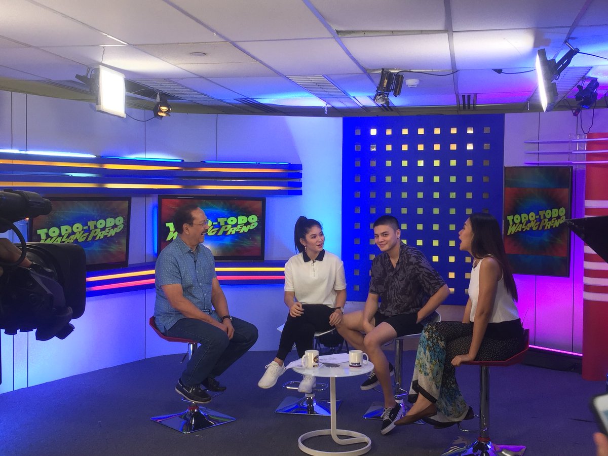 NhilaNhils's tweet photo. Earlier today with #LoiNie @iamAndalioLoisa @iamr2alonte #WansaBotefulDay #WansaGelliInABottle https://t.co/KHgpYsH72N
