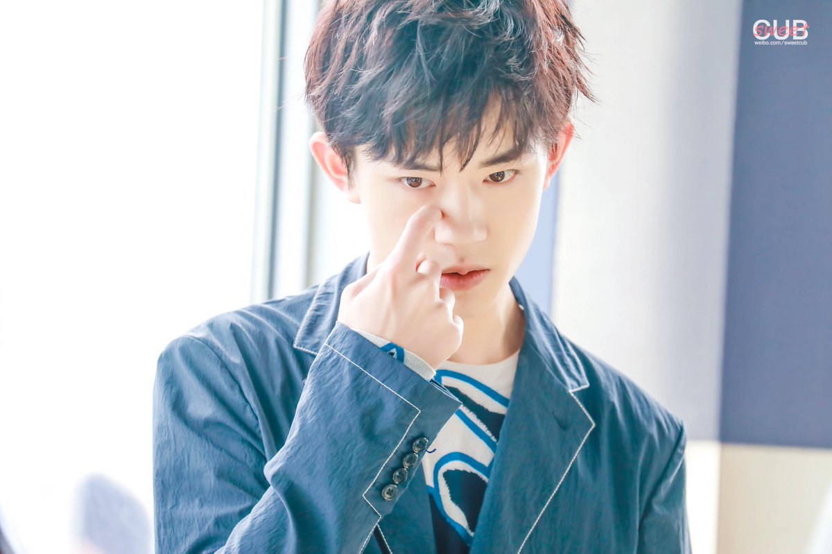 LoveeJacksonYEE's tweet photo. Angel himself🙃
cr.CUB
#JacksonYee https://t.co/AXo0fIKqJ0