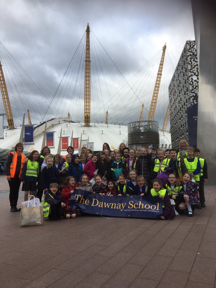 TheDawnaySchool's tweet photo. Team Dawnay have arrived at the O2! #youngvoices2018 https://t.co/50higKT4NO